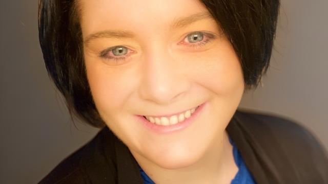 F90CCC77-C668-41C6-8E8B-F8E9A2AE6FF6