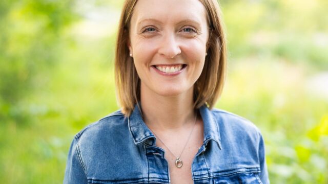 08-06-25-Sarah-Hayes-Family-Photos-Traverse-City-by-Madi-Taylor-Photo-35-copy